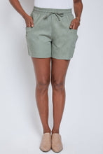 Load image into Gallery viewer, Drawstring Shorts with Pleated Side Pockets: LARGE / FERN
